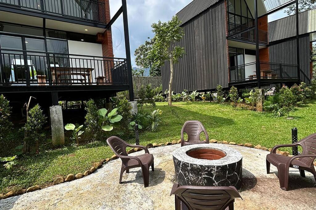 Bango Cabins Loft-2 Rooms Puncak Exterior photo